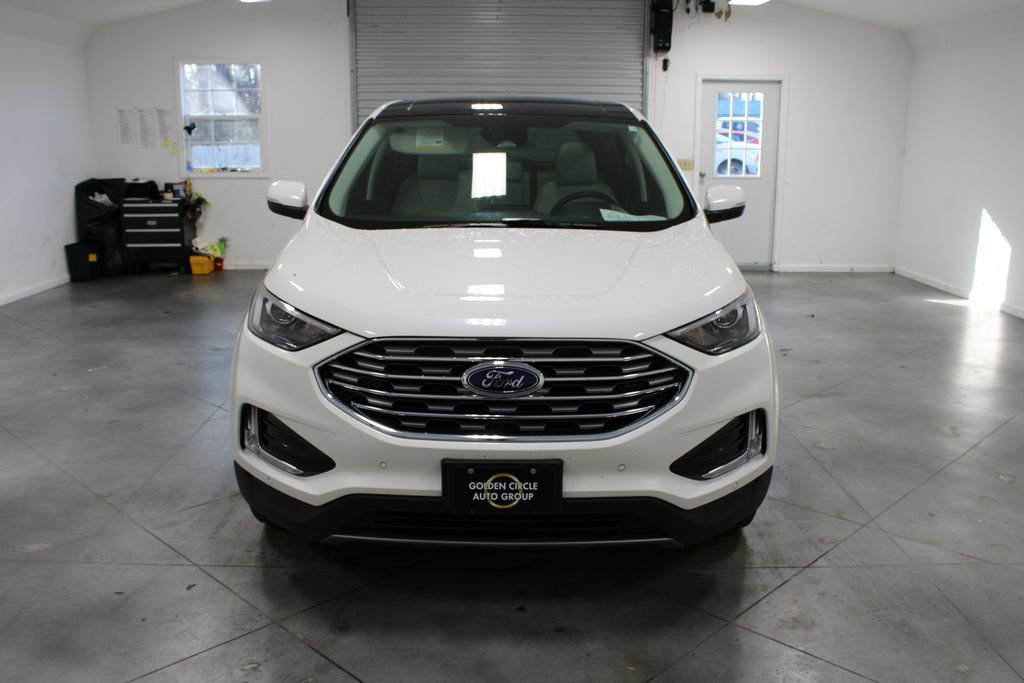 Used 2022 Ford Edge SE w/ Black Appearance Package image 3