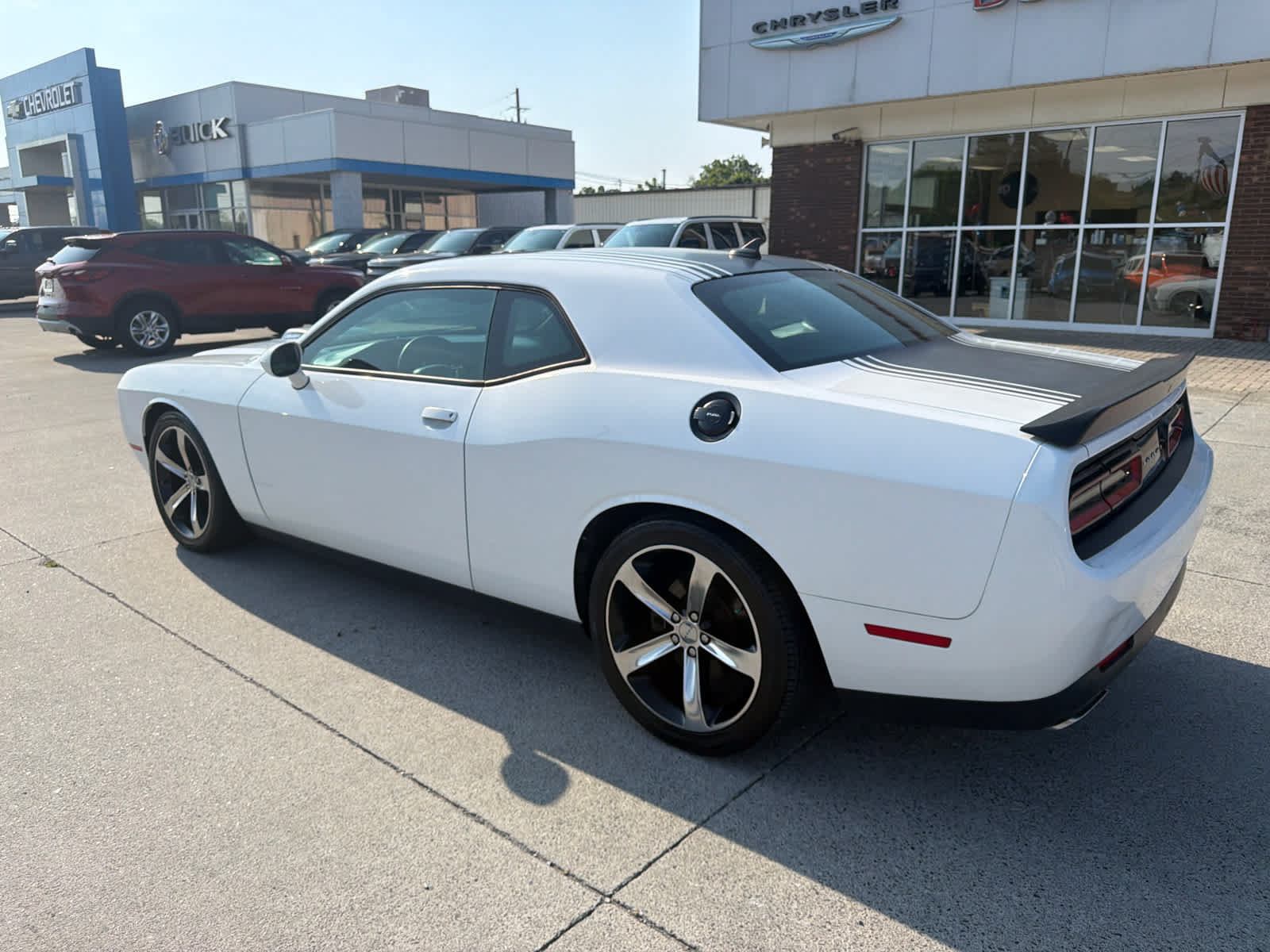 Used 2015 Dodge Challenger R/T RWD image 6