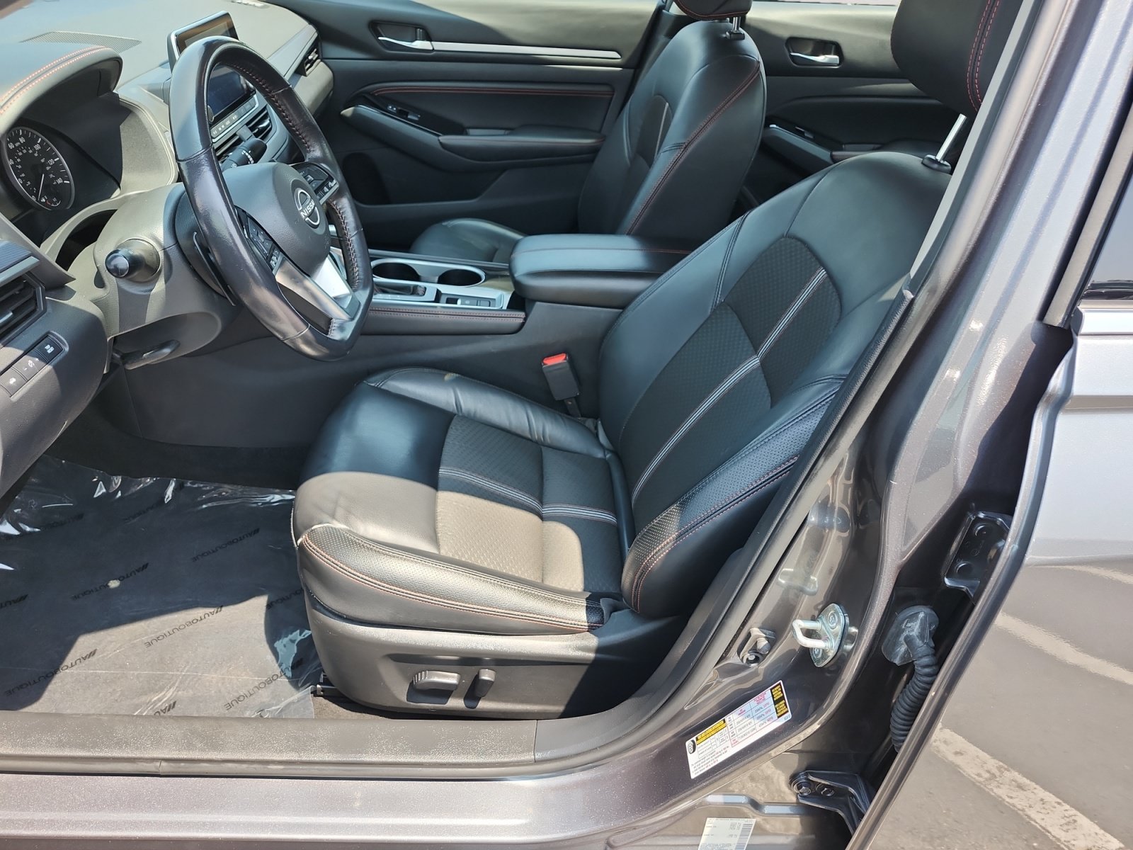 Used 2023 Nissan Altima 2.5 SR AWD/4WD image 9