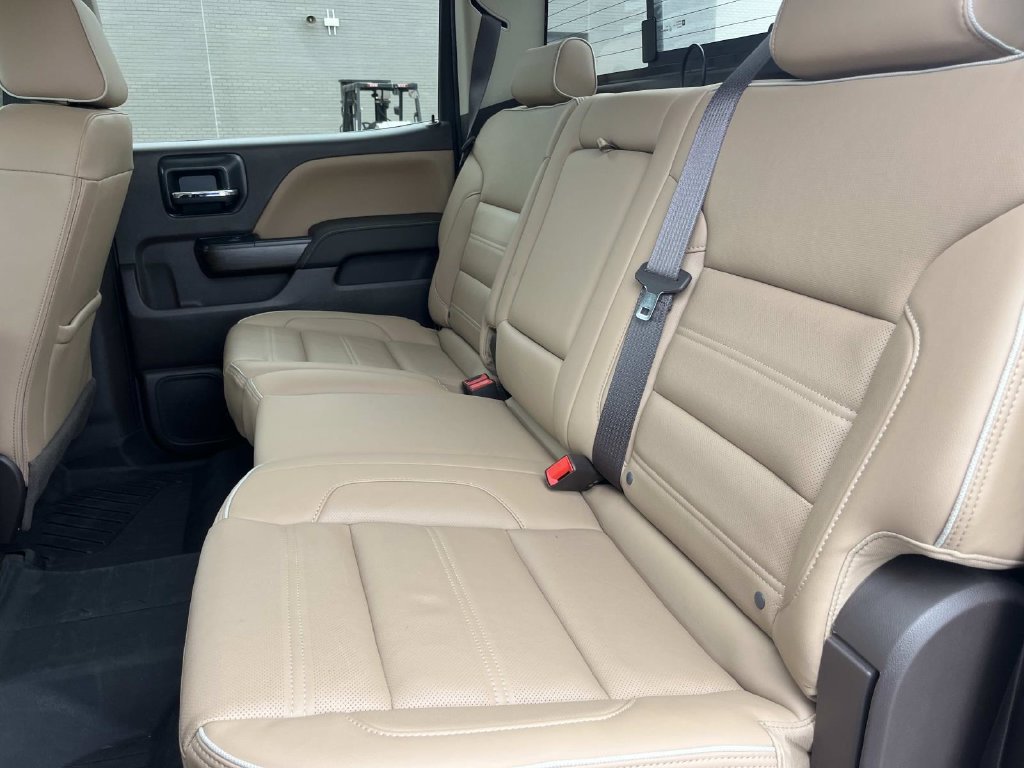 Used 2018 GMC Sierra 1500 Denali AWD/4WD image 16
