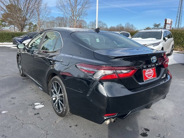Used 2022 Toyota Camry SE image 7