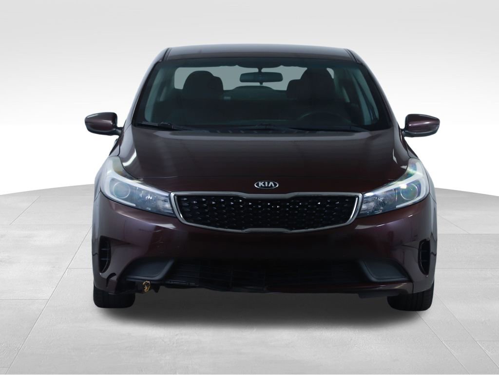 Used 2017 Kia Forte LX image 7