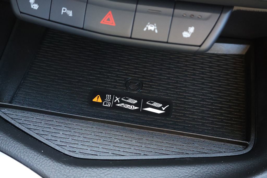 Used 2024 Cadillac CT4 Luxury w/ Cold Weather Package image 20