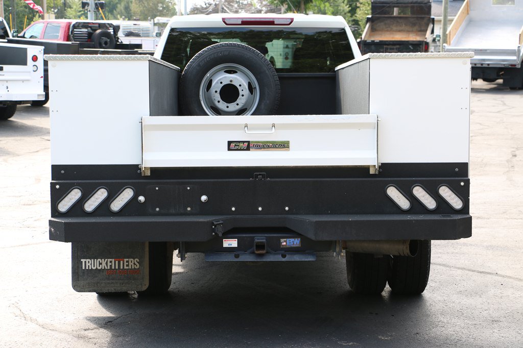 Used 2025 Chevrolet Silverado 3500 W/T w/ WT Convenience Package AWD/4WD image 4