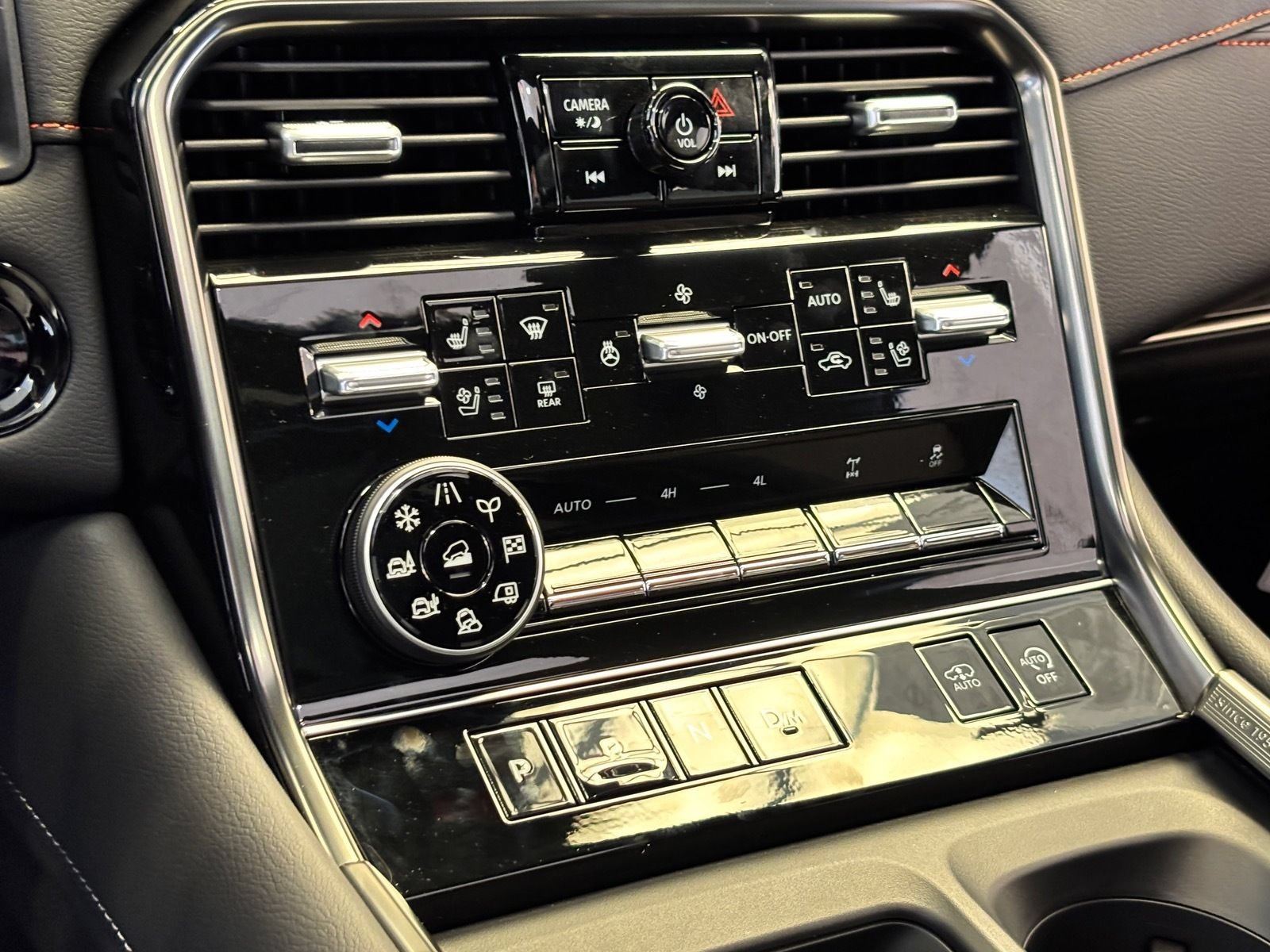 New 2026 Nissan Armada PRO-4X AWD/4WD image 22
