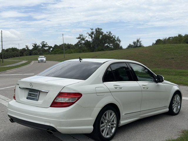 Used 2009 Mercedes-Benz C 300 Sedan image 5