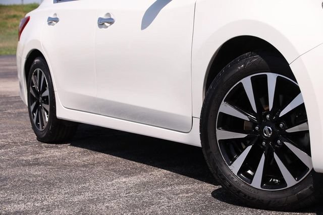 Used 2018 Nissan Altima 2.5 SV FWD image 3