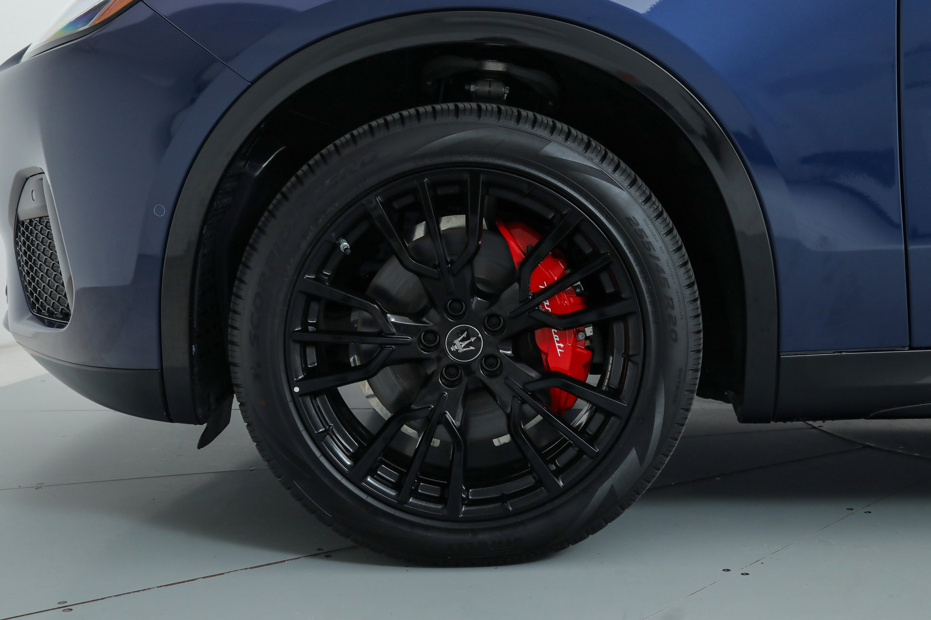 New 2025 Maserati Grecale Modena image 11