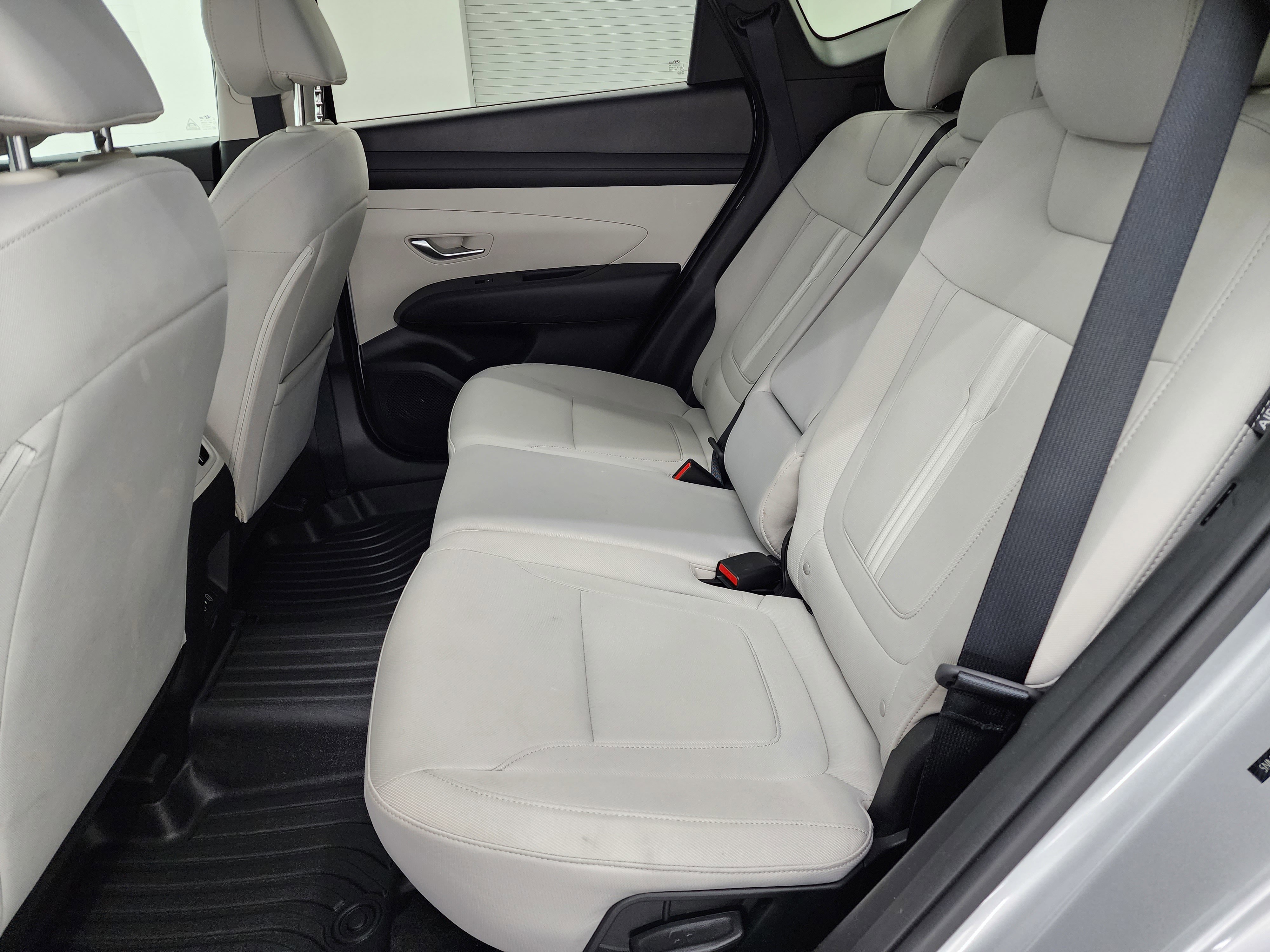 Used 2025 Hyundai Tucson SEL image 9