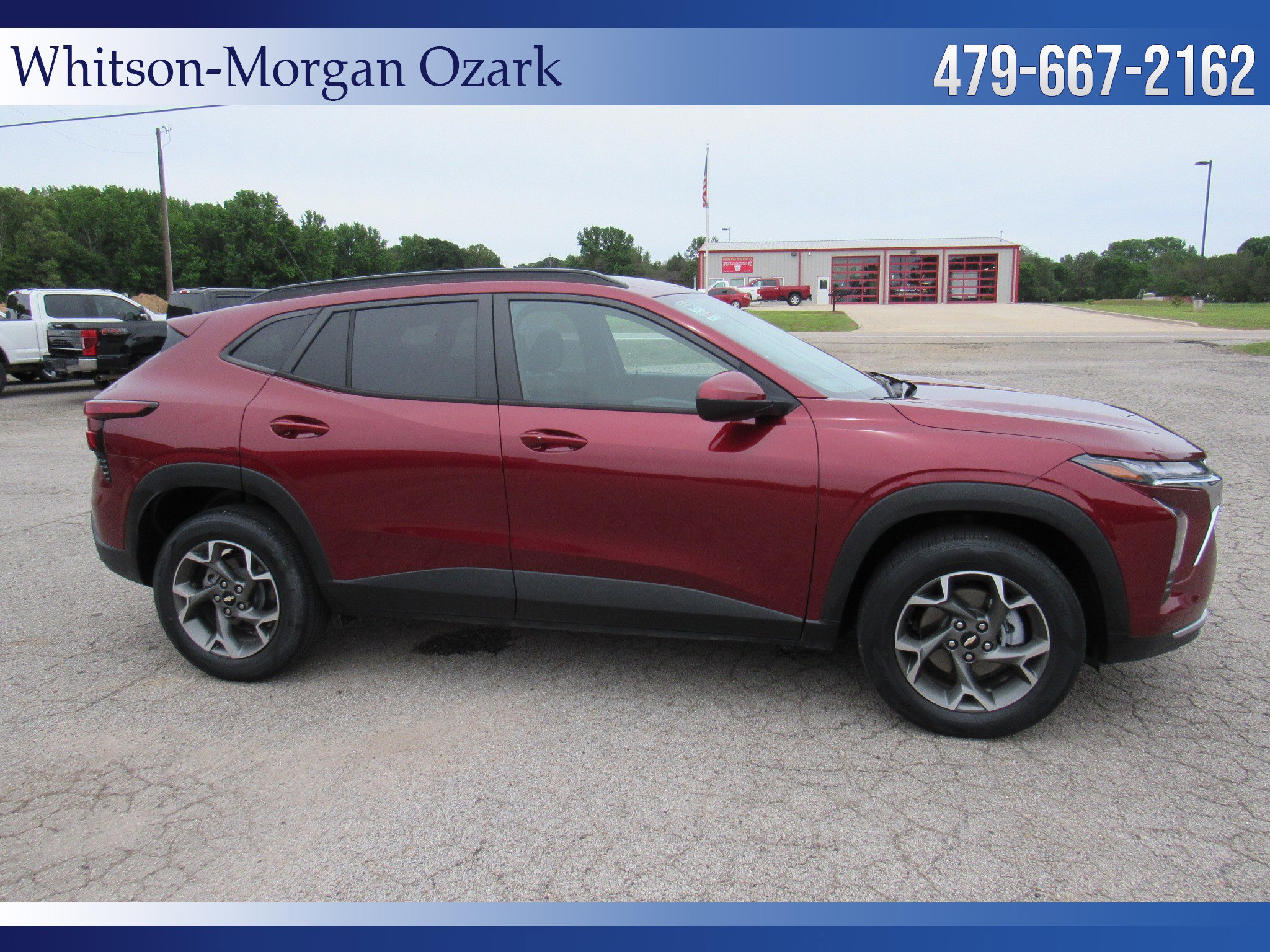 Used 2024 Chevrolet Trax LT w/ Driver Confidence Package FWD image 17