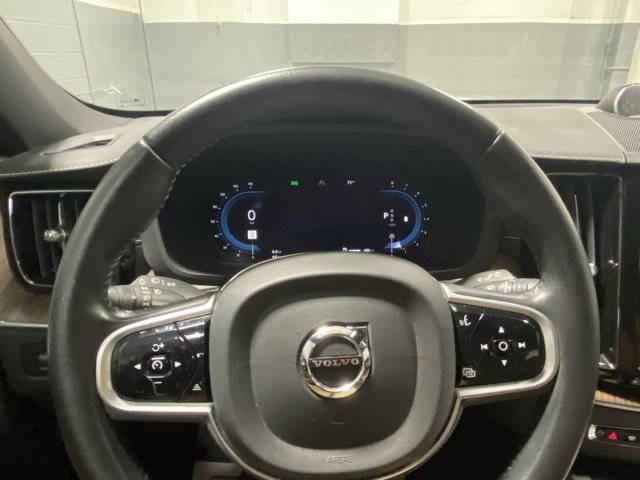 Used 2022 Volvo XC60 B6 Inscription w/ Advanced Package image 15