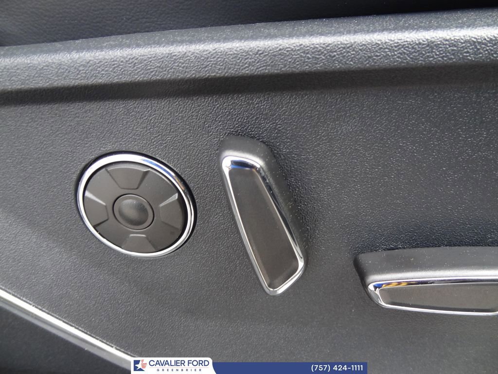 Certified 2024 Ford F150 Platinum w/ FX4 Off-Road Package image 16