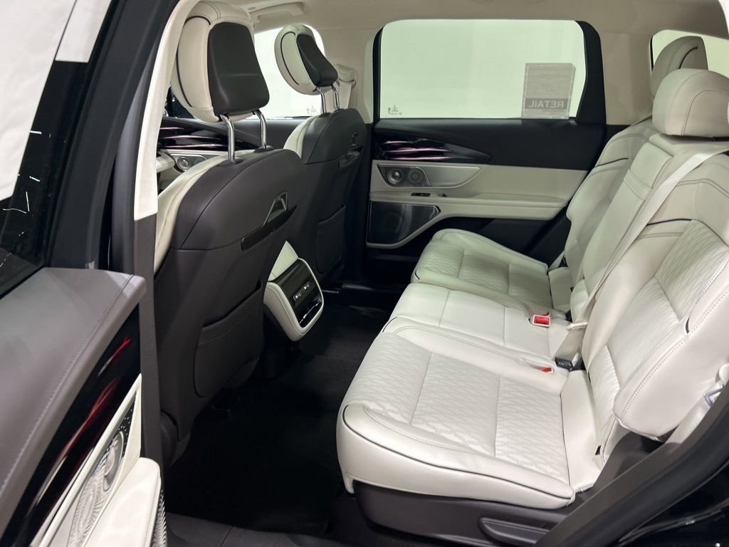 New 2026 Lincoln Nautilus Black Label w/ Jet Appearance Package image 31