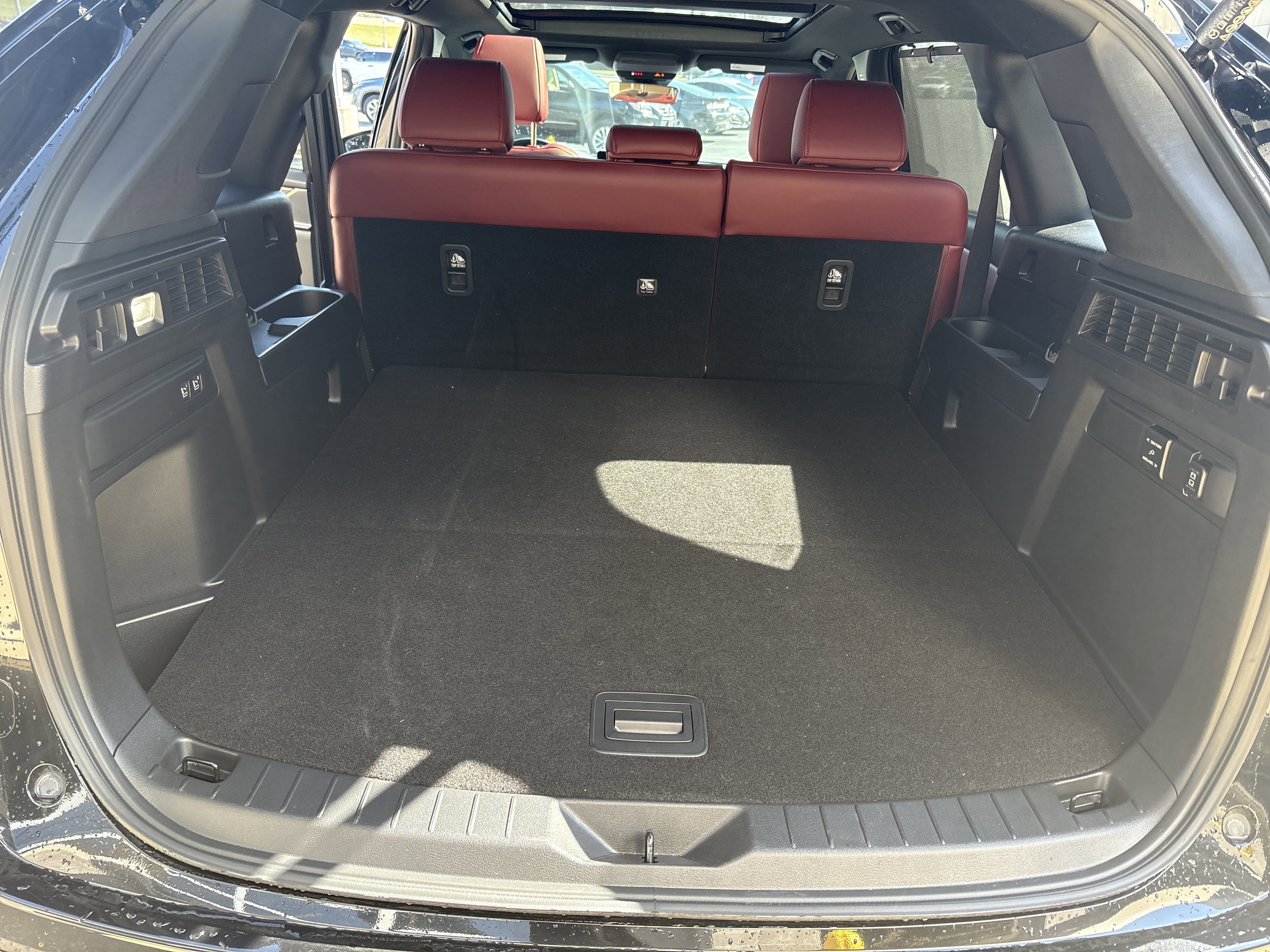 Used 2025 MAZDA CX-70 3.3 Turbo w/ Premium Plus Pkg image 32