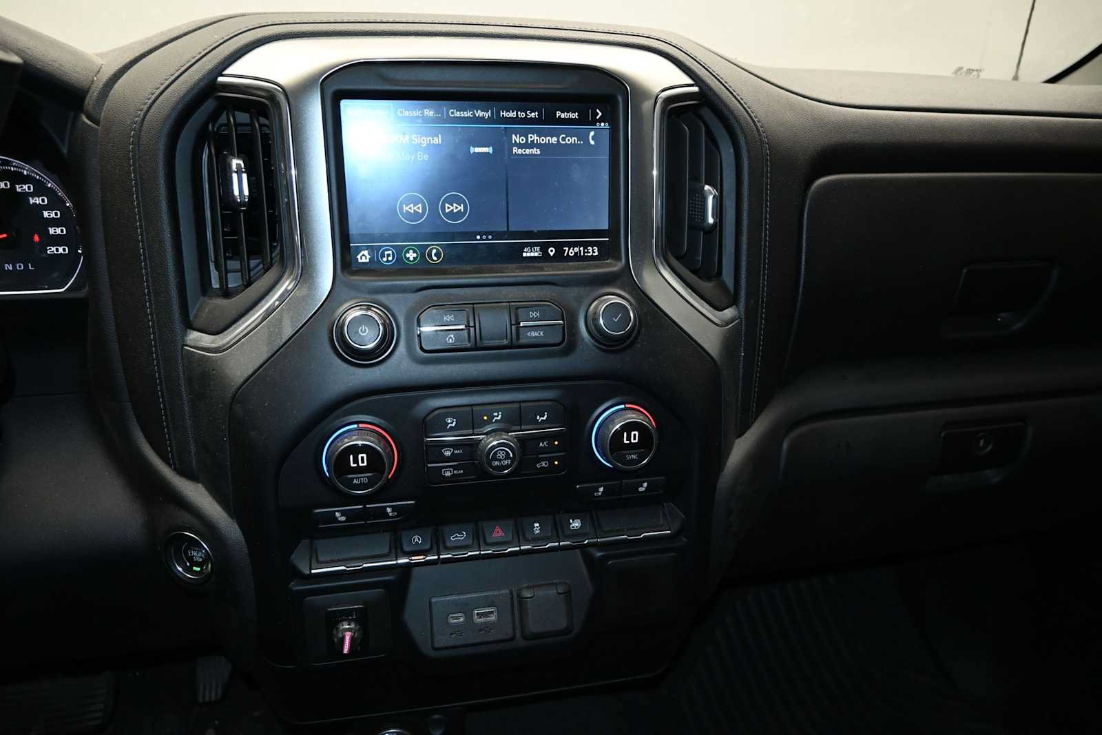 Used 2021 Chevrolet Silverado 1500 LT AWD/4WD image 26