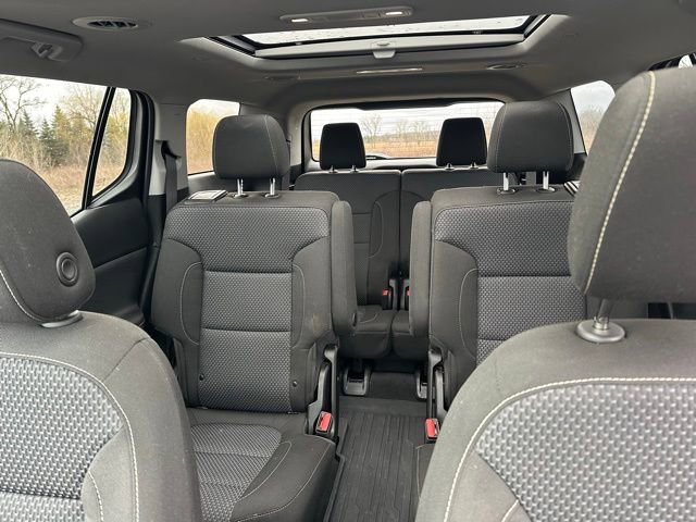 Used 2023 GMC Acadia SLE w/ Driver Convenience Package image 19