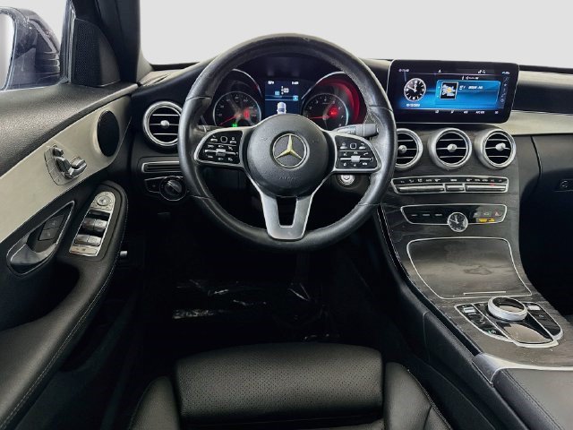 Used 2019 Mercedes-Benz C 300 Sedan image 16