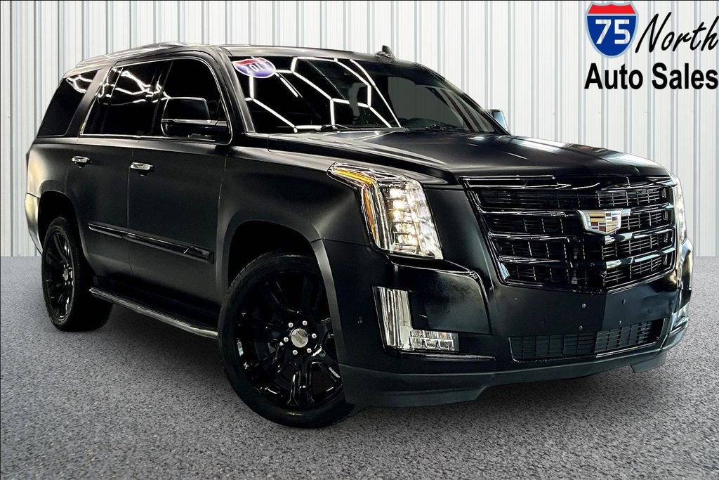 Used 2017 Cadillac Escalade Luxury