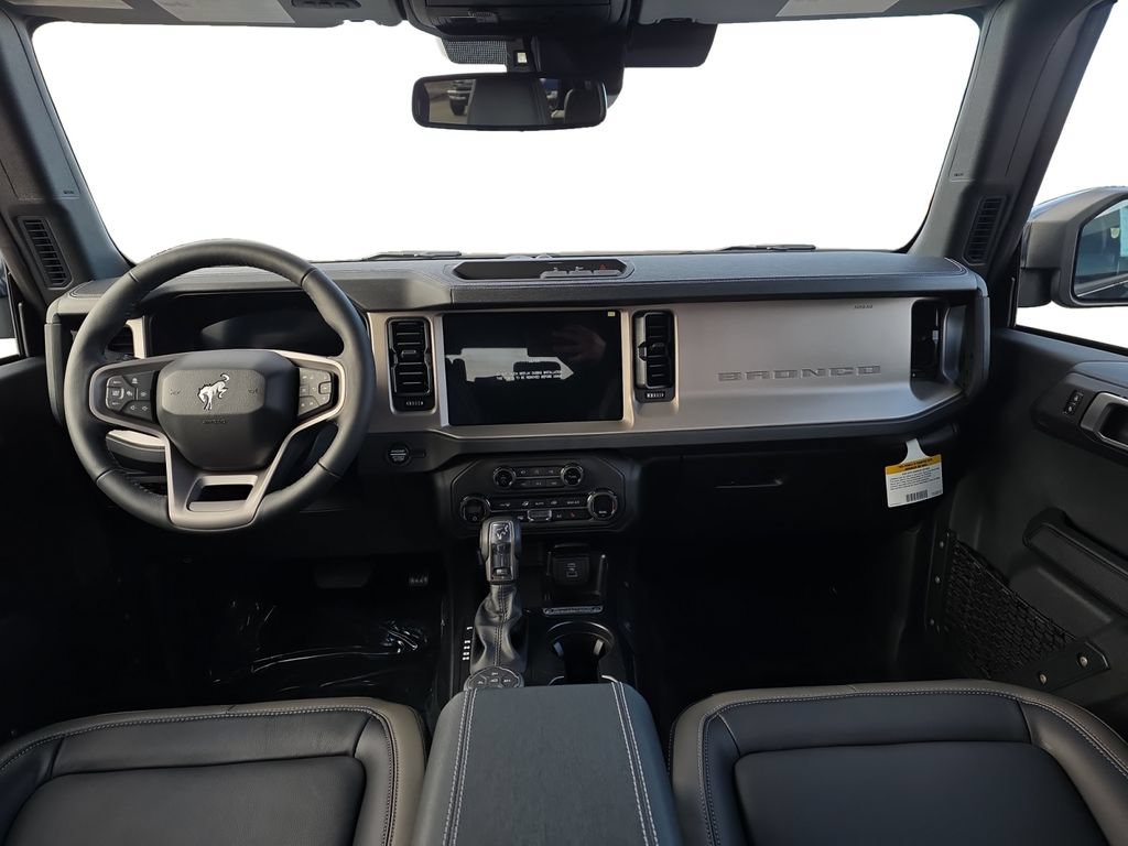 New 2025 Ford Bronco Outer Banks AWD/4WD image 14