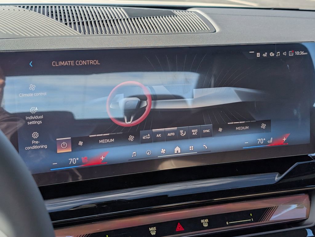 New 2026 BMW 550e xDrive w/ Premium Package image 27