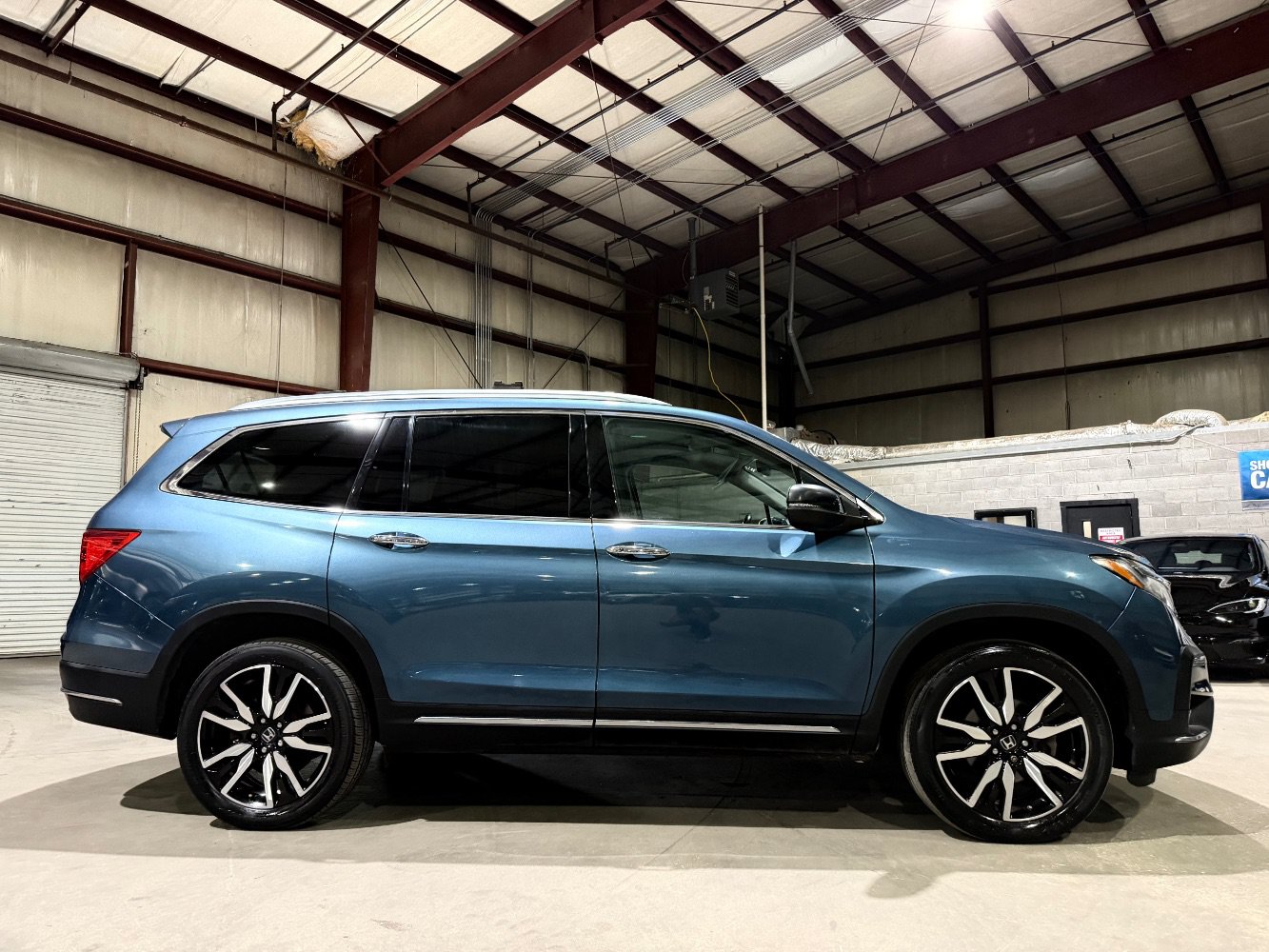 Used 2019 Honda Pilot Touring image 4