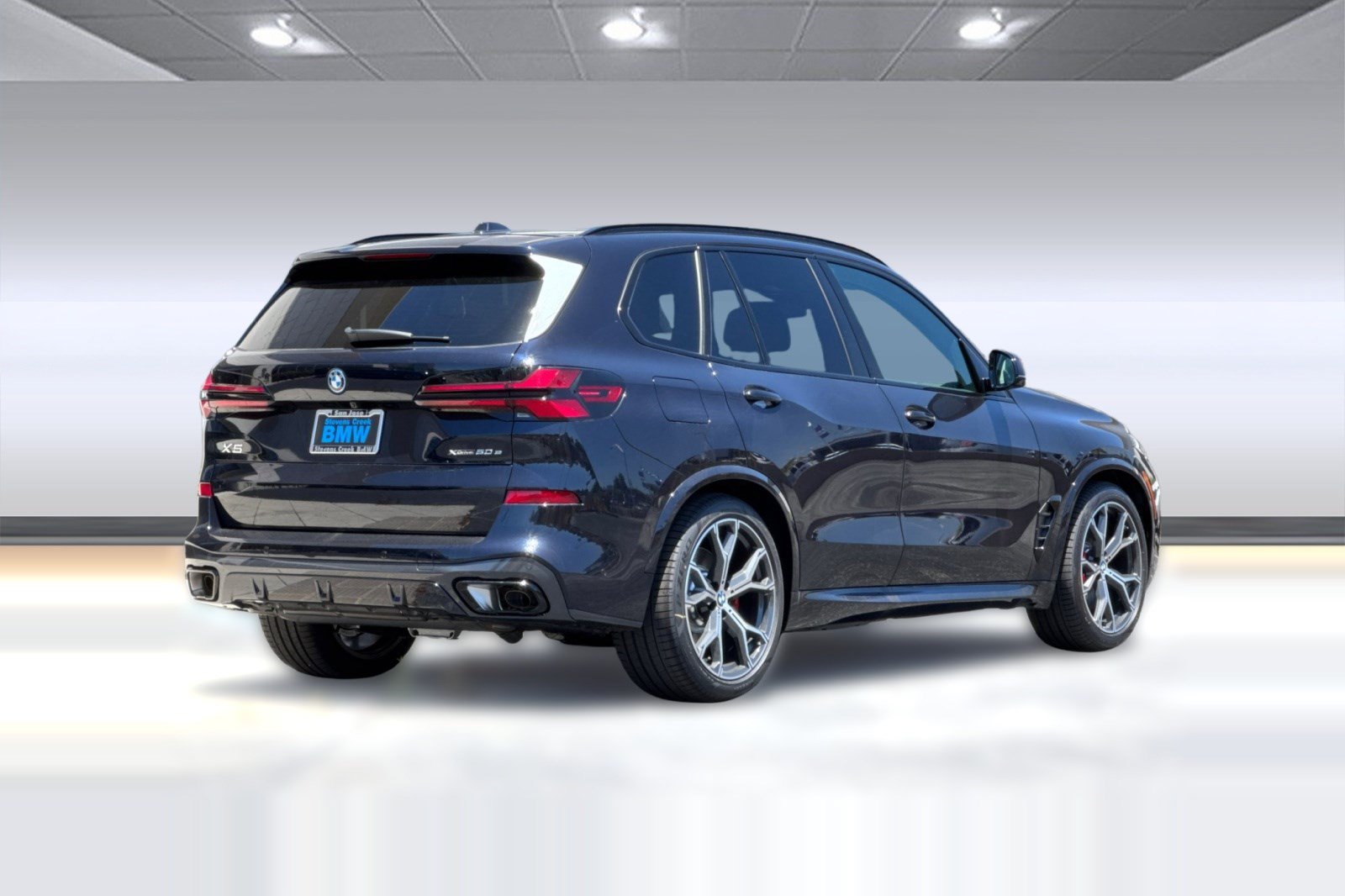 New 2026 BMW X5 xDrive50e w/ Executive Package AWD/4WD image 9