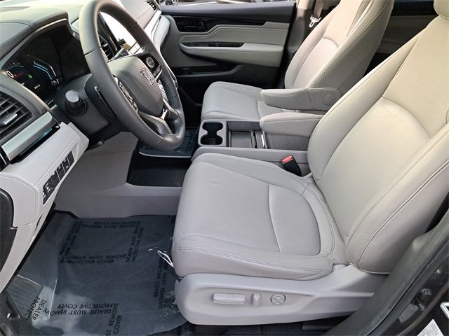 Used 2024 Honda Odyssey Touring image 17
