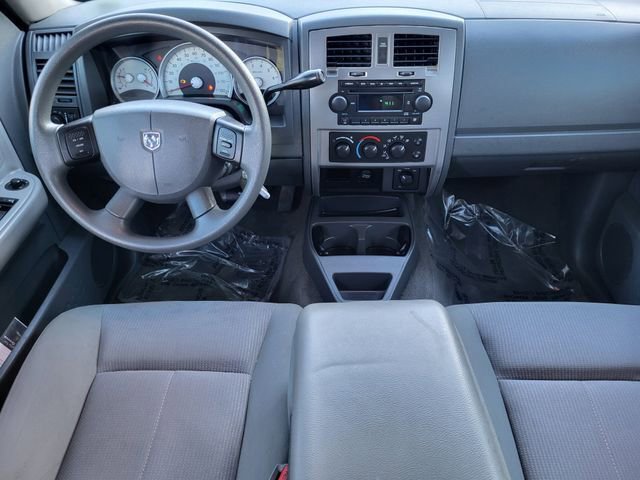 Used 2006 Dodge Dakota SLT image 15