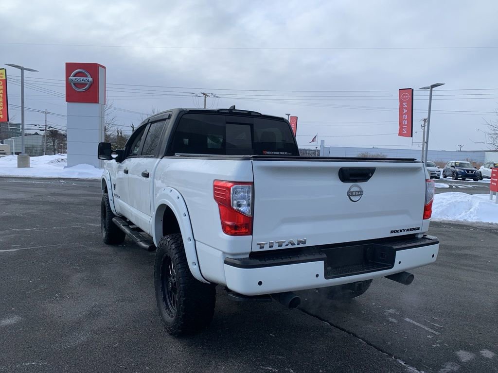 Certified 2023 Nissan Titan SV w/ SV Convenience Package image 5