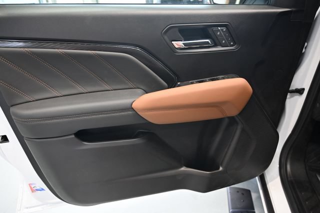 New 2026 GMC Canyon AT4 w/ Technology Plus Package AWD/4WD image 29