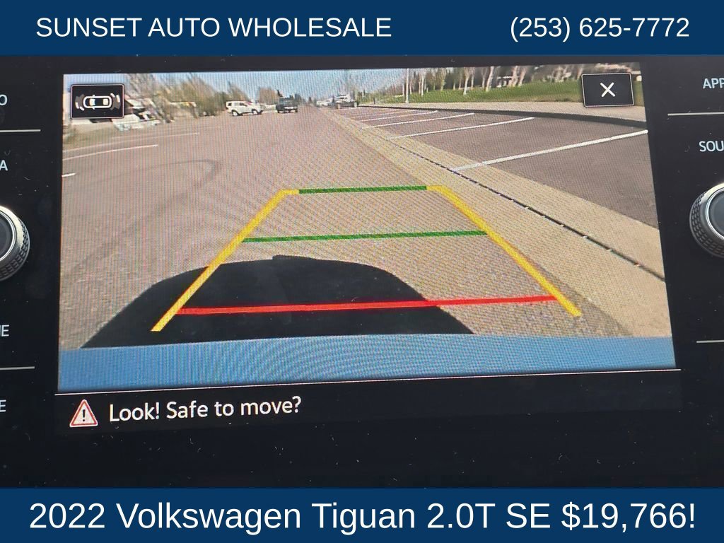 Used 2022 Volkswagen Tiguan SE AWD/4WD image 40