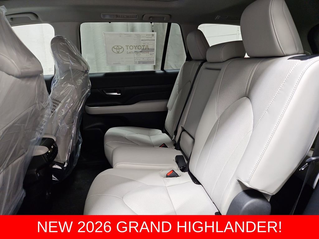 New 2026 Toyota Grand Highlander Limited image 17