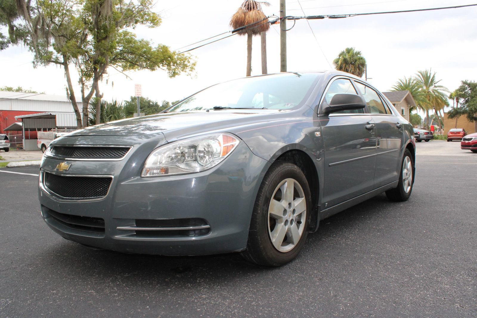 Used 2008 Chevrolet Malibu LS FWD image 2