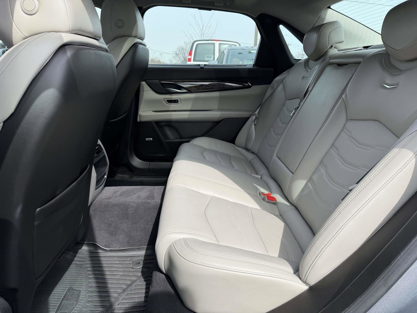 Used 2018 Cadillac CT6 Premium Luxury w/ Super Cruise Package AWD/4WD image 13