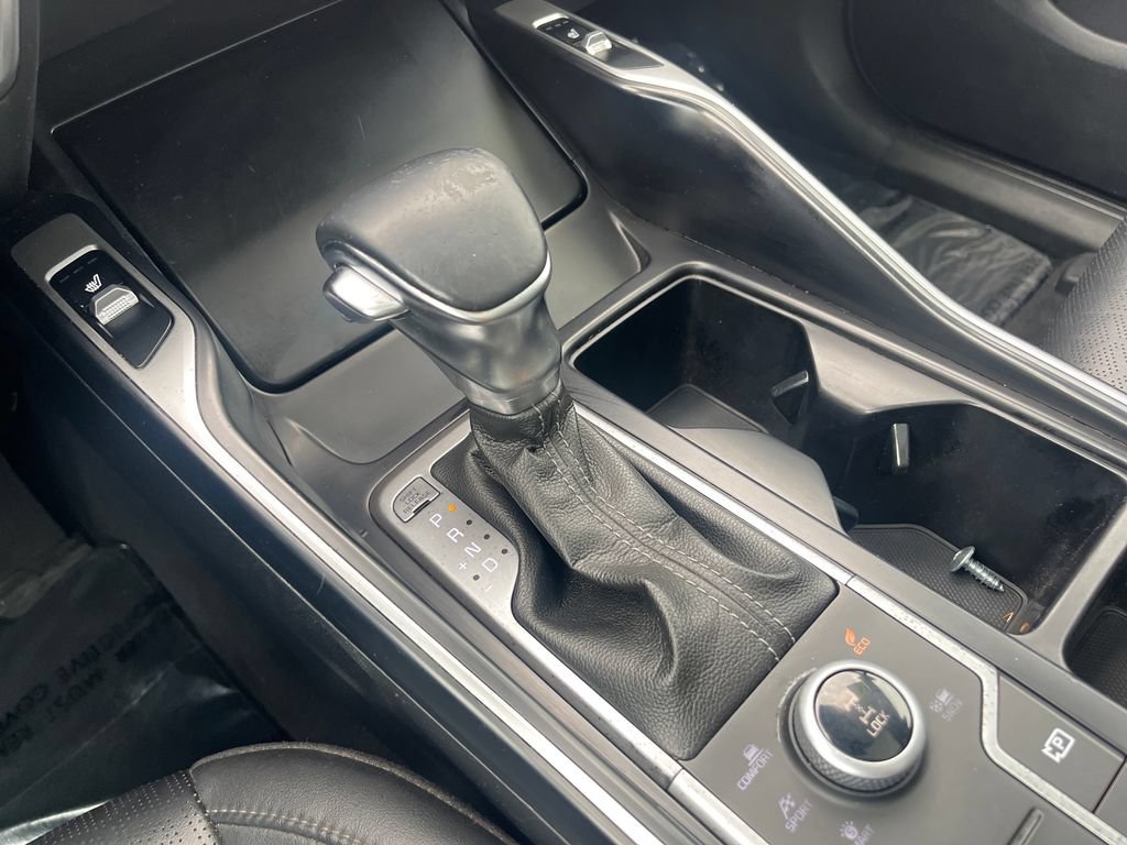 Used 2022 Kia Sorento S w/ Panoramic Sunroof Package AWD/4WD image 24