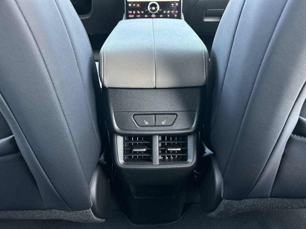New 2027 GMC Terrain Elevation w/ Elevation Premium Package AWD/4WD image 21
