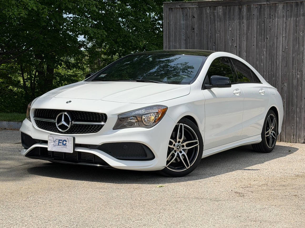Used 2019 Mercedes-Benz CLA 250 4MATIC image 1