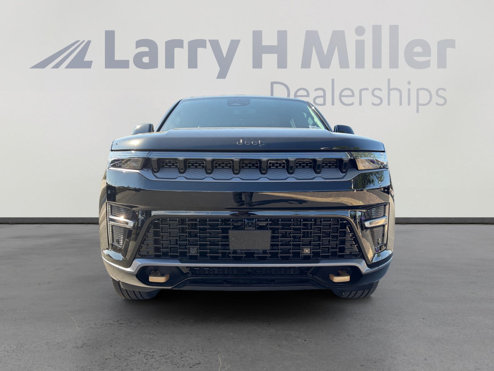 New 2026 Jeep Grand Wagoneer 4WD image 8