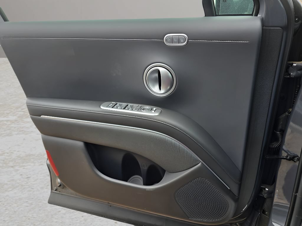 New 2026 Hyundai Palisade Calligraphy AWD/4WD image 18
