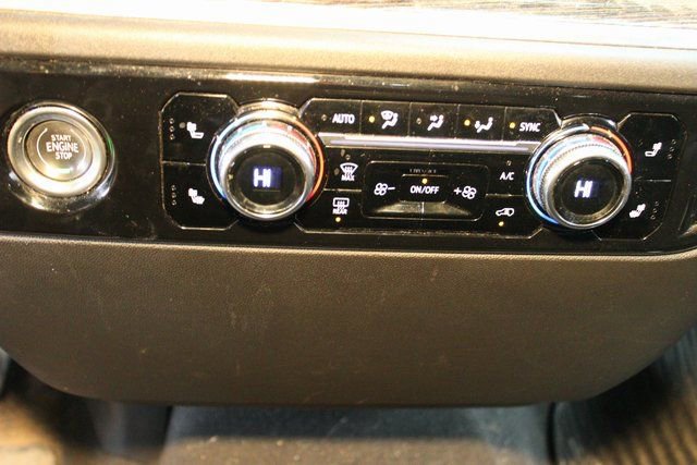 Used 2022 GMC Sierra 1500 SLE image 22