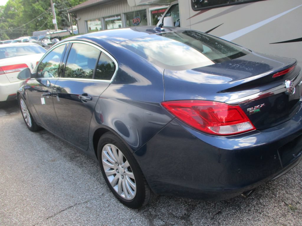 Used 2011 Buick Regal CXL Turbo w/ TO2 Preferred Equipment Group FWD image 7