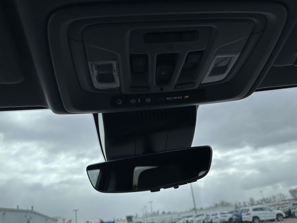 Certified 2024 Chevrolet Silverado 1500 LTZ w/ LTZ Premium Package image 37