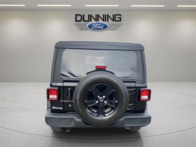 Used 2019 Jeep Wrangler Unlimited Sport w/ Cold Weather Group image 3