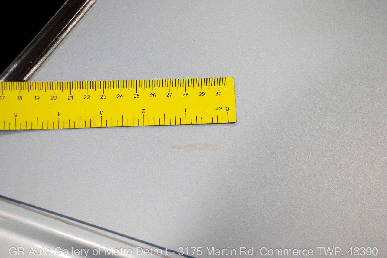 Used 1986 Lincoln Town Car image 31