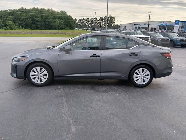 Certified 2025 Nissan Sentra S FWD image 6