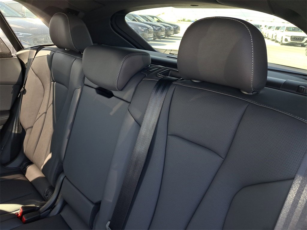 New 2026 Audi Q8 Premium Plus image 28