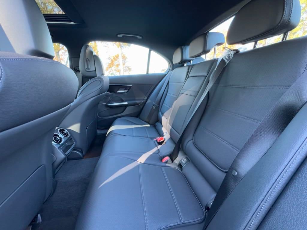 Used 2025 Mercedes-Benz C 300 C 300 image 13