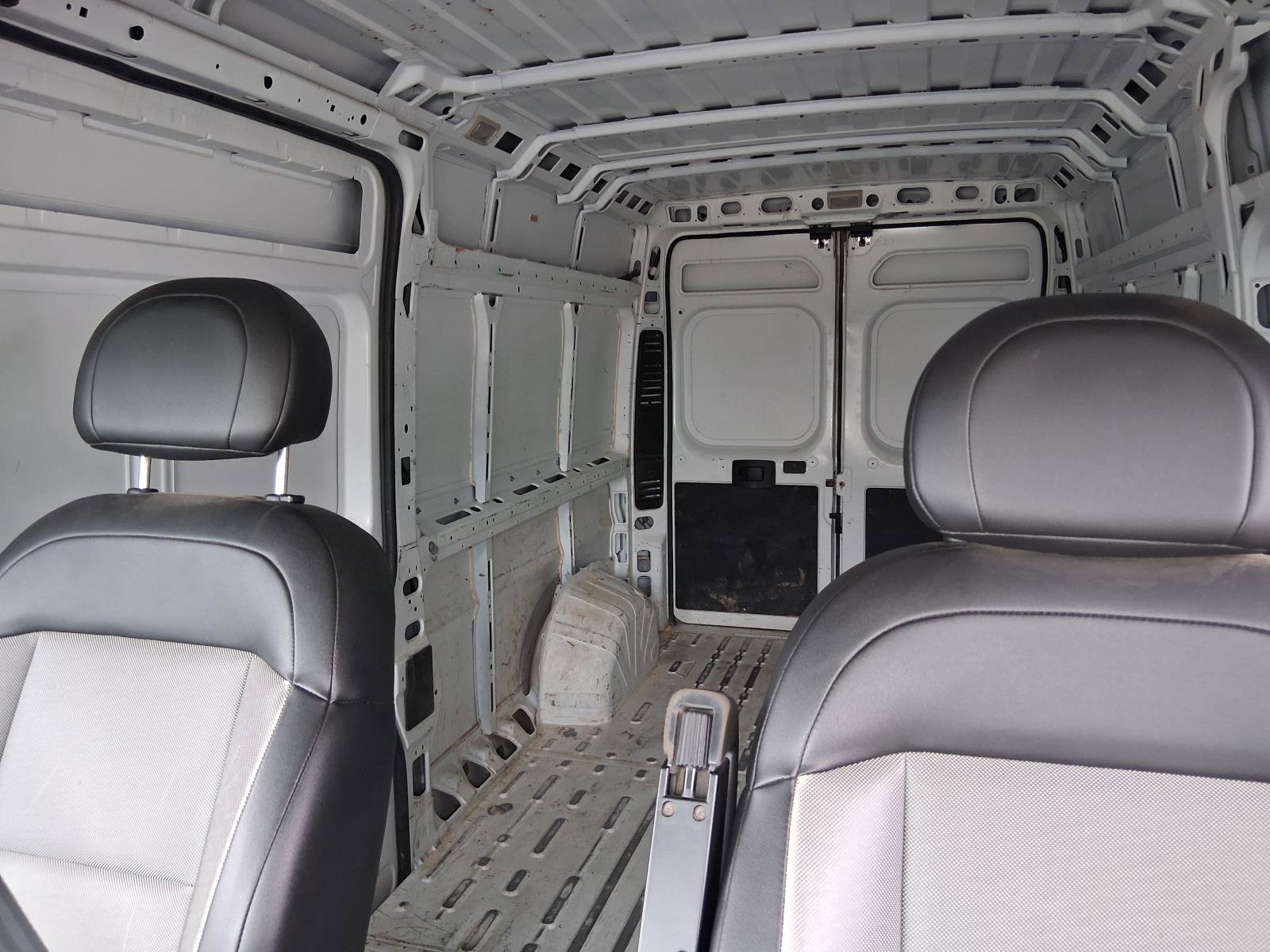 Used 2023 RAM ProMaster 2500 FWD image 4
