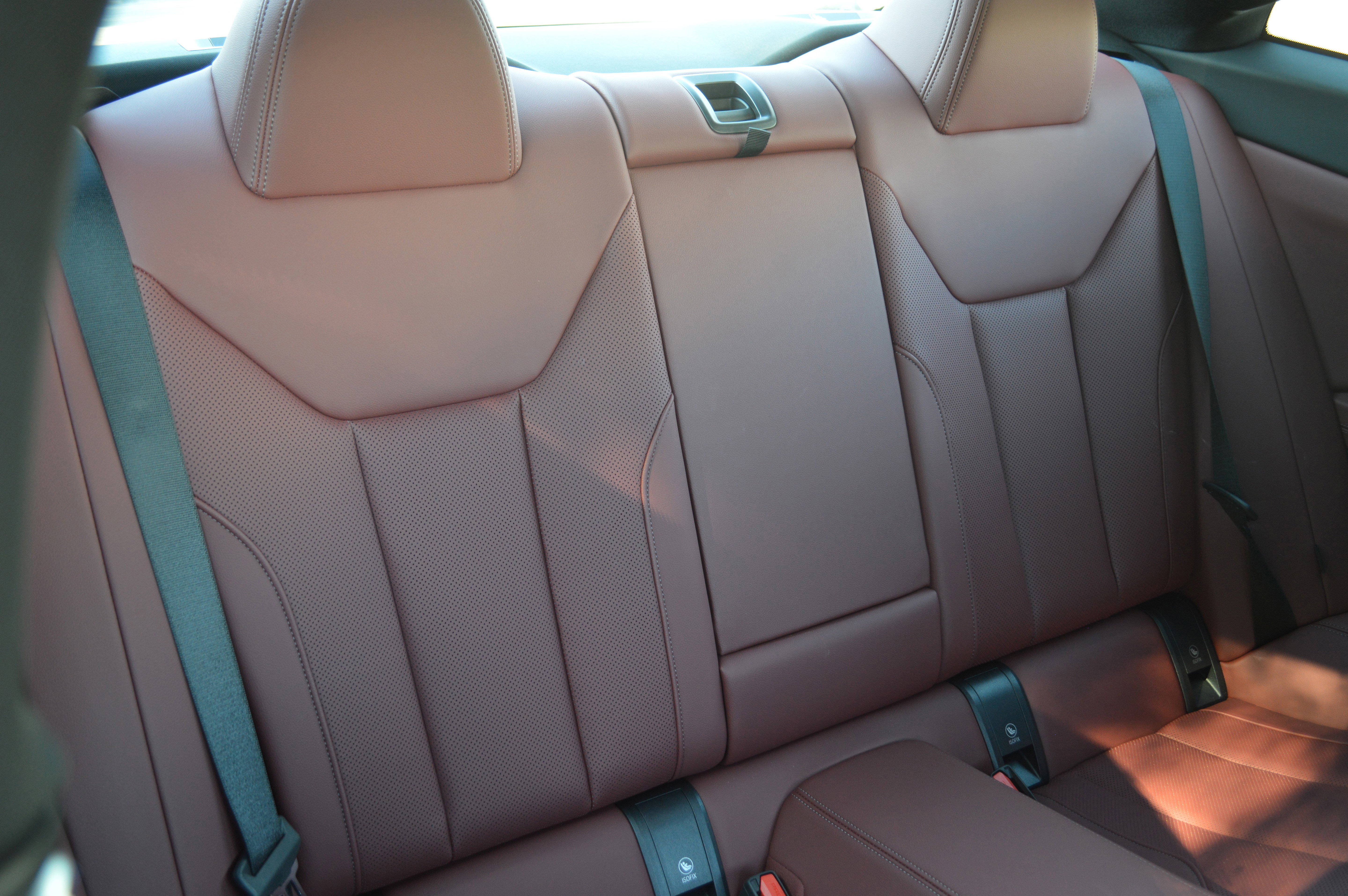 Used 2026 BMW 440i xDrive Coupe w/ Premium Package image 37