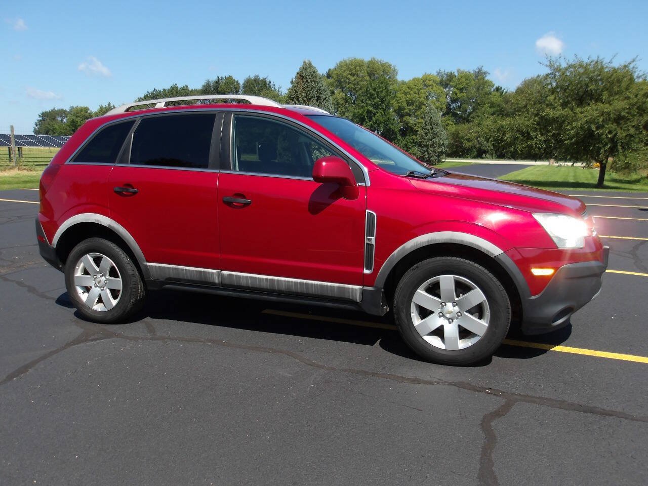Used 2014 Chevrolet Captiva Sport LS FWD image 1